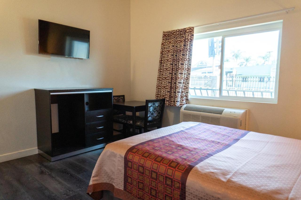 Maywood Inn Ngoại thất bức ảnh
